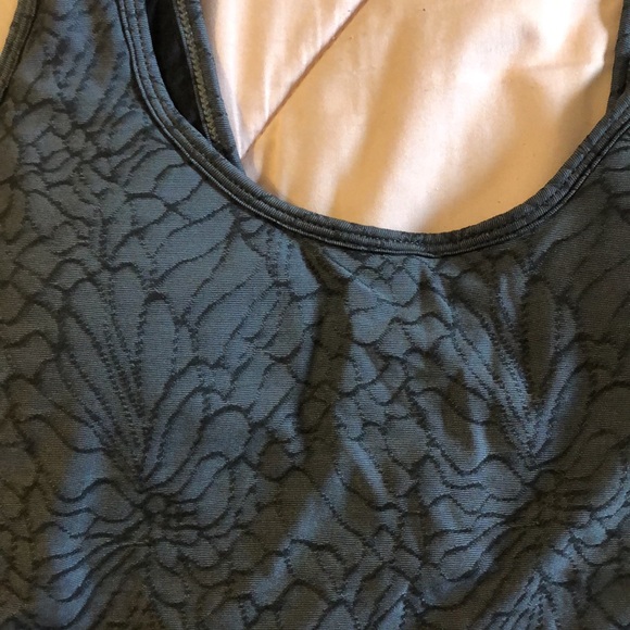 Fabletics Top - Picture 3 of 6